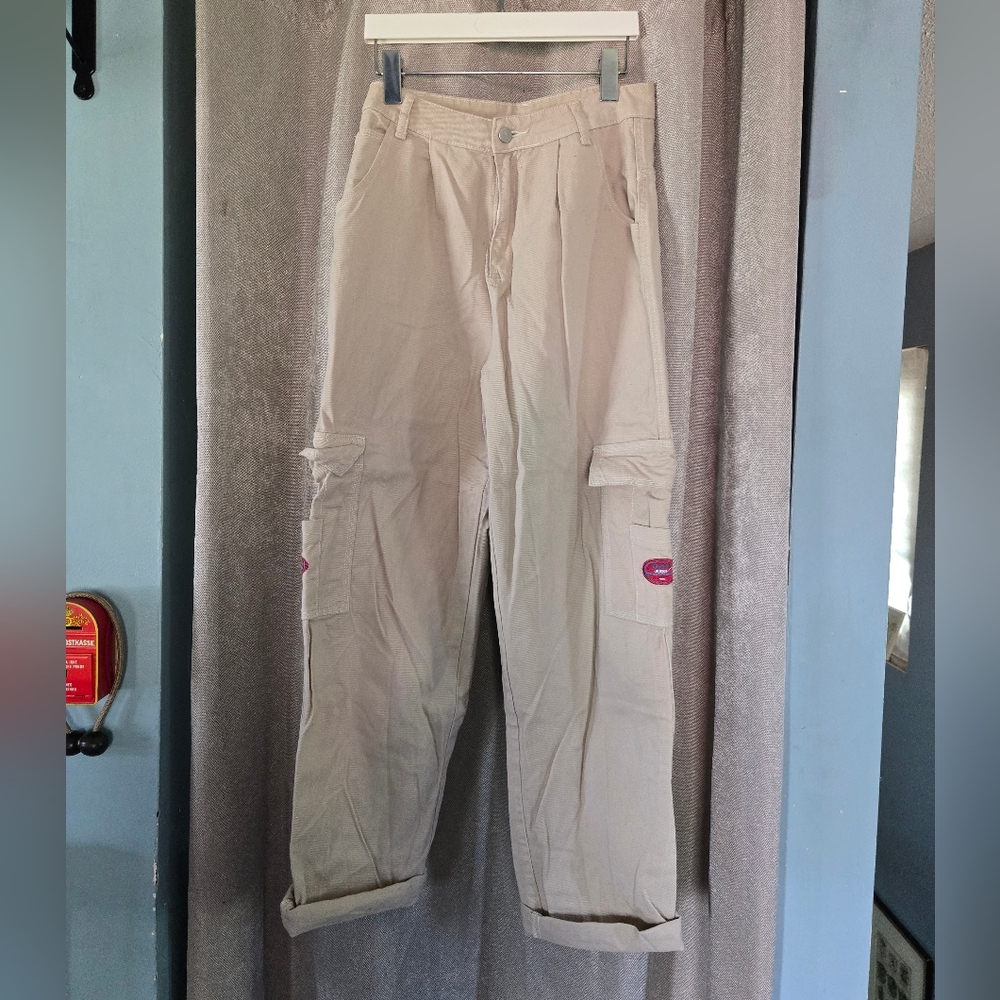 ⭐️SHEIN High Waist Beige Cotton Cargo Pants⭐️